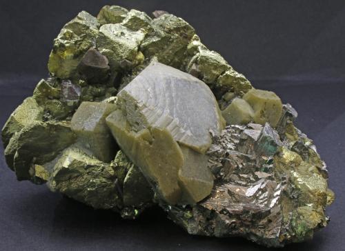 Chalcopyrite, Arsenopyrite, Siderite<br />Minas da Panasqueira, Aldeia de São Francisco de Assis, Covilhã, Castelo Branco, Cova da Beira, Centro, Portugal<br />10 x 7 x 5 cm<br /> (Author: James)