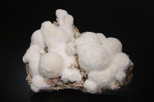 Mesolite<br />Cap d'Or, Bay of Fundy, Parrsboro, Cumberland County, Nova Scotia, Canada<br />6.8 x 7.7 cm<br /> (Author: crosstimber)