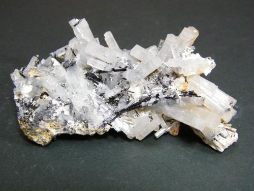 Beryl (variety goshenite) and Schorl<br />Monte Erongo, Usakos, Región Erongo, Namibia<br />93mm x 46mm x 52mm<br /> (Author: Heimo Hellwig)