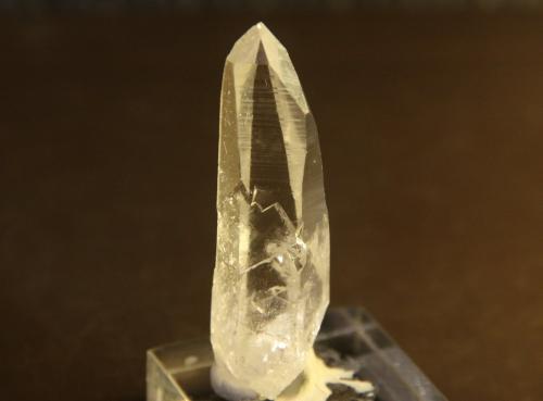 Quartz<br />Peñas Blancas Mine, Municipio San Pablo de Borbur, Western Emerald Belt, Boyacá Department, Colombia<br />17mm x 50mm x 14mm<br /> (Author: franjungle)