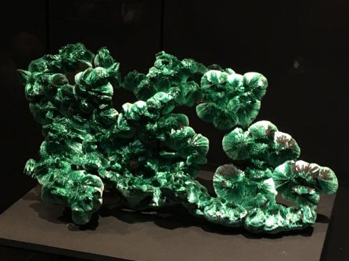 Never saw malachite crystallized like that... this is a truly fascinating specimen (Author: Fiebre Verde)