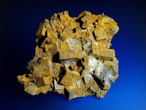 Goethita pseudo Pirita<br />Yacimiento de piritas, Llanos de Arenalejos, Carratraca, Comarca Valle del Guadalhorce, Málaga, Andalucía, España<br />9 x 9 cm.<br /> (Autor: Antonio P. López)