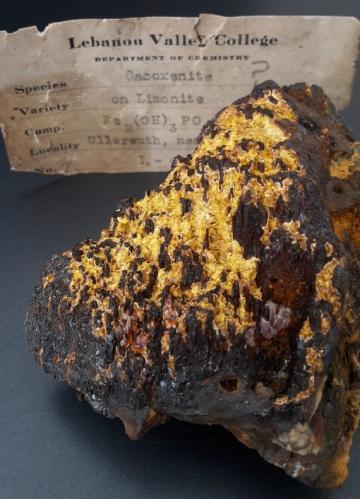 Cacoxenite<br />Hoff auf mich Mine, Ullersreuth, Hirschberg (Saale), Saale-Orla-Kreis, Thuringia/Thüringen, Germany<br />8,5 x 7 cm<br /> (Author: Andreas Gerstenberg)