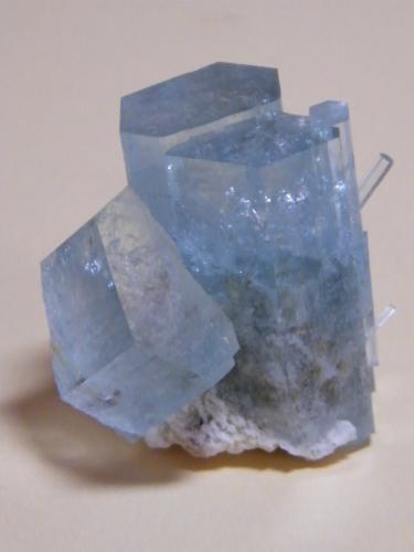 Beryl (variety Aquamarine)<br />Erongo Mountain, Usakos, Erongo Region, Namibia<br />34mm x 33mm x 22mm<br /> (Author: Heimo Hellwig)