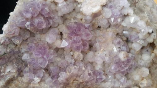 Quartz (variety amethyst)<br />Geyer, Ehrenfriedersdorf, Erzgebirgskreis, Saxony/Sachsen, Germany<br />Picture width: approx. 12 cm<br /> (Author: Andreas Gerstenberg)