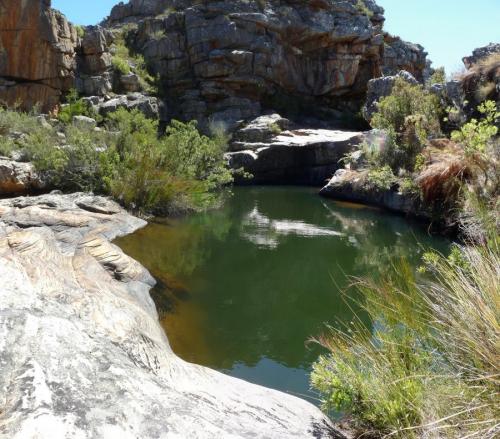 Pools in the mountains even though the river has long stopped flowing. (Author: Pierre Joubert)