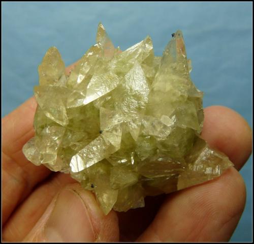 Smithsonite<br />Mina Tsumeb, Tsumeb, Región Otjikoto, Namibia<br />49 x 41 x 25 mm<br /> (Author: Pierre Joubert)