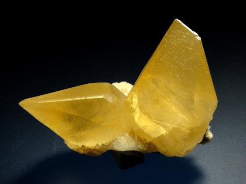 Calcita<br />Red Cliff Camp, Gallatin County, Montana, USA<br />7 x 6 cm.<br /> (Autor: Antonio P. López)