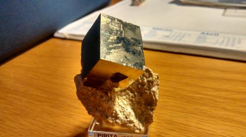 Pyrite<br />Mina Ampliación a Victoria, Sierra de Alcarama, Navajún, Comarca Cervera, La Rioja, España<br />Crystal size: 42mm x 40mm x 36mm<br /> (Author: franjungle)