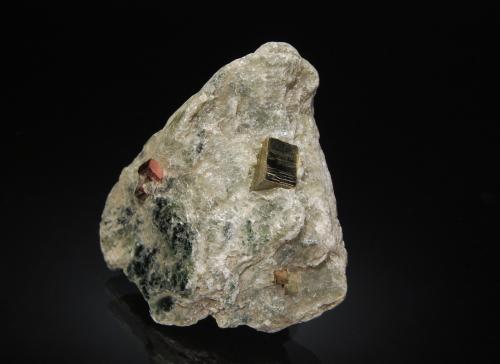 Pyrite in Talc<br />Cantera Carlton, Chester, Condado Windsor, Vermont, USA<br />4.3 x 5.4 cm<br /> (Author: crosstimber)
