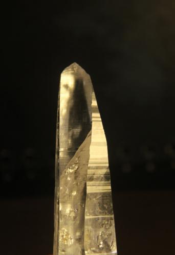 Quartz<br />Peñas Blancas Mine, Municipio San Pablo de Borbur, Western Emerald Belt, Boyacá Department, Colombia<br />33mm x 111mm x 27mm<br /> (Author: franjungle)