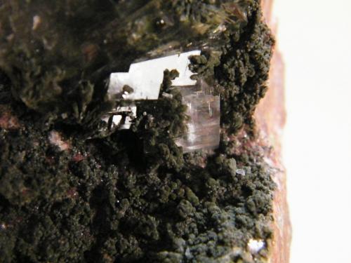 Cacite and Mottramite<br />Mina Tsumeb, Tsumeb, Región Otjikoto, Namibia<br />58mm x 90mm x 92mm<br /> (Author: Heimo Hellwig)
