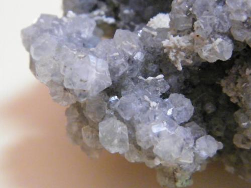 Calcite and Duftite<br />Mina Tsumeb, Tsumeb, Región Otjikoto, Namibia<br />134mm x 72mm x 75mm<br /> (Author: Heimo Hellwig)