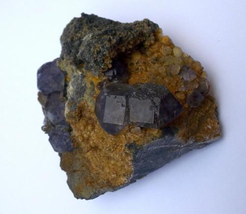 Fluorita<br />Yongchun, Prefectura Quanzhou, Provincia Fujian, China<br />5,5 x 5 cm<br /> (Autor: Cristalino)