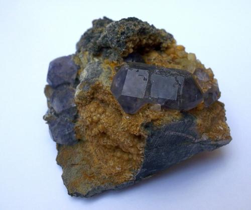 Fluorita<br />Yongchun, Prefectura Quanzhou, Provincia Fujian, China<br />5,5 x 5 cm<br /> (Autor: Cristalino)