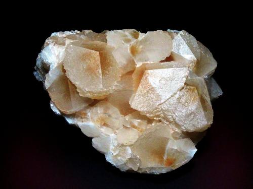 Calcita<br />Rio Maior, Distrito Santarém, Portugal<br />14 x 10 cm.<br /> (Autor: Antonio P. López)
