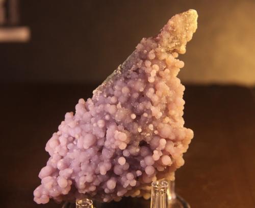 Quartz (variety chalcedony)<br />Mamuju area, Sulawesi Barat Province, Indonesia<br />91mm x 43mm x 42mm<br /> (Author: franjungle)
