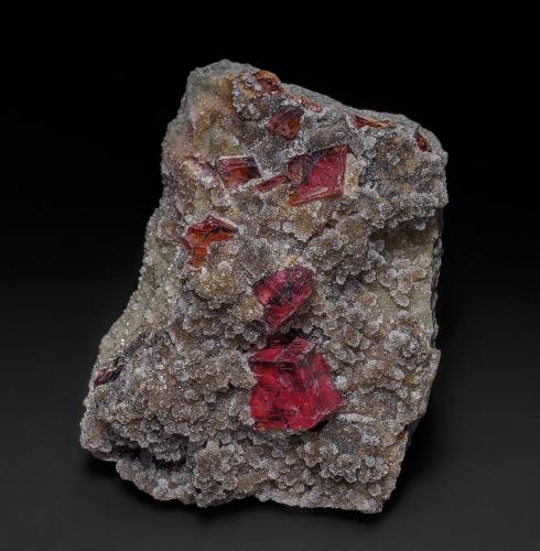 Rhodochrosite, Quartz<br />Mina John Reed, Alicante, Distrito Leadville, Condado Lake, Colorado, USA<br />7.7 x 5.8 cm<br /> (Author: am mizunaka)
