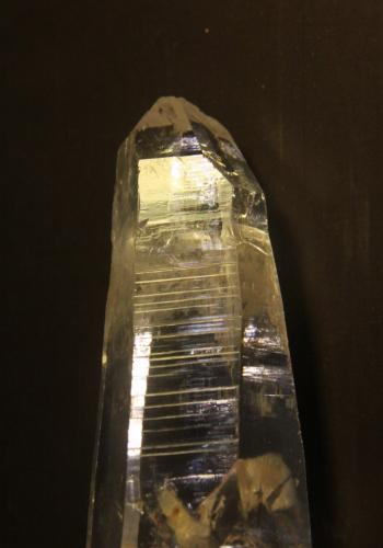 Quartz<br />Mina Peñas Blancas, Municipio San Pablo de Borbur, Cinturón Esmeraldífero Occidental, Departamento Boyacá, Colombia<br />34mm x 80mm x 26mm<br /> (Author: franjungle)