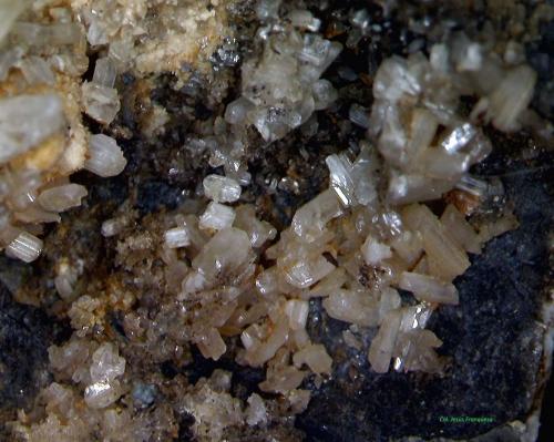 Cerusita y Galena.<br />Mina Mineralogia, El Molar, Comarca Priorat, Tarragona, Cataluña / Catalunya, España<br />6´318 x 4´975 mm.<br /> (Autor: Jesus Franquesa Baucells)