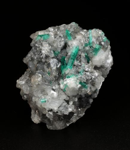 Beryl (variety emerald), Calcite, Dolomite<br />Coscuez mining district, Municipio San Pablo de Borbur, Western Emerald Belt, Boyacá Department, Colombia<br />51x39x33mm, xls up to 12mm<br /> (Author: Fiebre Verde)