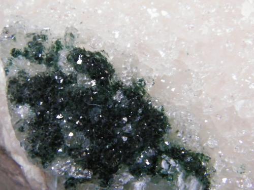 Calcite and Malachite<br />Tsumeb Mine, Tsumeb, Otjikoto Region, Namibia<br />92mm x 58mm x 65mm<br /> (Author: Heimo Hellwig)