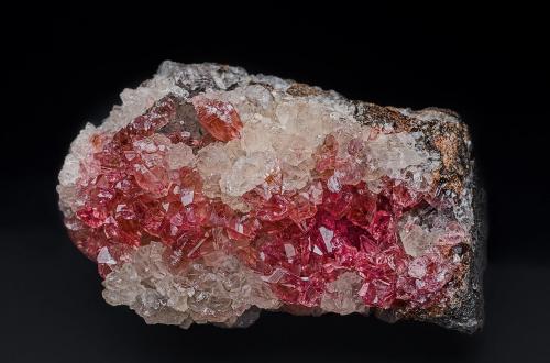 Rhodochrosite, Calcite<br />Black Rock Mine, Black Rock, Kalahari Manganese Field (KMF), Northern Cape Province, South Africa<br />7.3 x 4.4 cm<br /> (Author: am mizunaka)