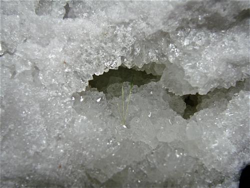 Millerite on Quartz<br />Harrodsburg area, Clear Creek Township, Monroe County, Indiana, USA<br />The millerite spray is 1.5 cm<br /> (Author: Bob Harman)