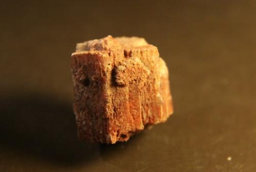 Aragonite<br />Keuper outcrop, Los Frailes, Luzón, Comarca Señorío de Molina-Alto Tajo, Guadalajara, Castilla-La Mancha, Spain<br />27mm x 29mm x 32mm<br /> (Author: franjungle)