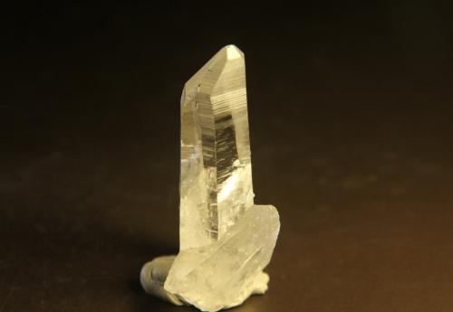 Quartz<br />Mina Peñas Blancas, Municipio San Pablo de Borbur, Cinturón Esmeraldífero Occidental, Departamento Boyacá, Colombia<br />25mm x 53mm x 21mm<br /> (Author: franjungle)