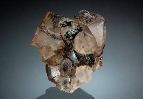 Quartz and Hematite<br />Egremont, West Cumberland Iron Field, former Cumberland, Cumbria, England / United Kingdom<br />2.5 x 2.8 cm<br /> (Author: crosstimber)