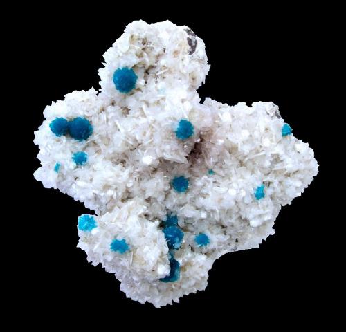 Cavansite, Stilbite<br />Wagholi Quarry, Wagholi, Pune District (Poonah District), Maharashtra, India<br />Specimen size 12 cm, largest cavansite 9 mm<br /> (Author: Tobi)