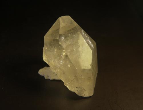 Quartz<br />Peñas Blancas Mine, Municipio San Pablo de Borbur, Western Emerald Belt, Boyacá Department, Colombia<br />42mm x 51mm x 35mm<br /> (Author: franjungle)