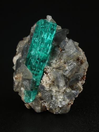 Beryl (variety emerald), Calcite, Pyrite<br />Chivor mining district, Municipio Chivor, Eastern Emerald Belt, Boyacá Department, Colombia<br />20x20x13mm, xl=20mm<br /> (Author: Fiebre Verde)