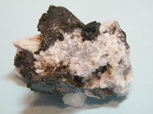 Quartz on Tennantite<br />Tsumeb Mine, Tsumeb, Otjikoto Region, Namibia<br />62mm x 39mm x 39mm<br /> (Author: Heimo Hellwig)