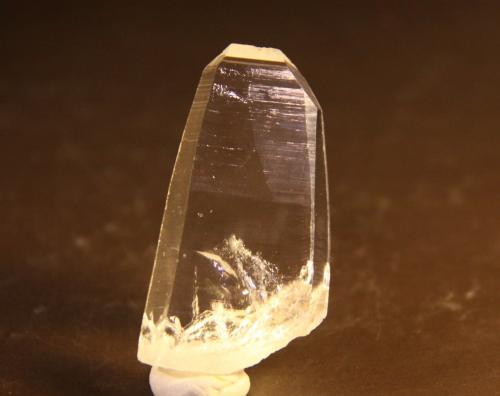 Quartz<br />Mina Peñas Blancas, Municipio San Pablo de Borbur, Cinturón Esmeraldífero Occidental, Departamento Boyacá, Colombia<br />25mm x 49mm x 9mm<br /> (Author: franjungle)