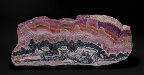 Rhodochrosite, Tetrahedrite<br />Inakuraishi Mine, Furubira, Shakotan Peninsula, Shiribeshi Subprefecture, Hokkaidō, Japan<br />15.3 x 6.4 x 1.3 cm<br /> (Author: am mizunaka)