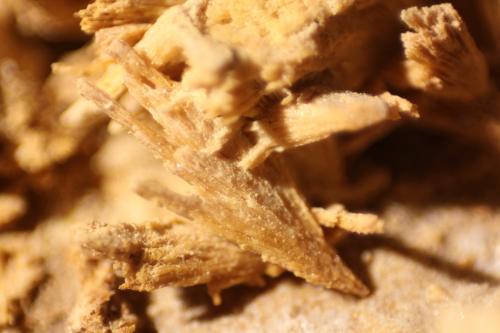Baryte<br />Mina Reformada, El Pinar de Bédar, Bédar, Comarca Levante Almeriense, Almería, Andalucía, España<br />FOV 12 mm<br /> (Author: franjungle)