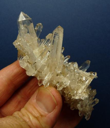 Quartz<br />Ceres, Warmbokkeveld Valley, Ceres, Valle Warmbokkeveld, Witzenberg, Cape Winelands, Provincia Occidental del Cabo, Sudáfrica<br />109 x 64 x 33 mm<br /> (Author: Pierre Joubert)