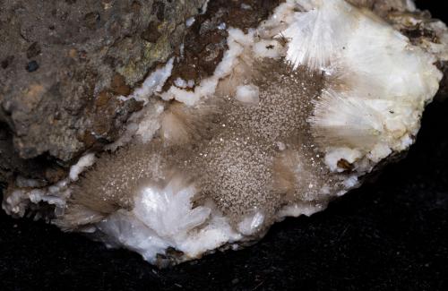 Stilbite, Natrolite (?)<br />Hvalfjörður, Capital Region, Iceland<br />82x70x36mm<br /> (Author: Bergur_E_Sigurdarson)