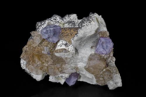 Fluorite, Quartz, Albite, Chlorite<br />Borów III Quarry, Borów (Bohrauseifersdorf), Świdnica District, Lower Silesia, Poland<br />10.1 x 7.6 cm<br /> (Author: am mizunaka)