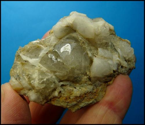 Quartz<br />Tankwa Karoo Quarry, Ceres, Witzenberg, Cape Winelands, Western Cape Province, South Africa<br />75 x 45 x 27 mm<br /> (Author: Pierre Joubert)