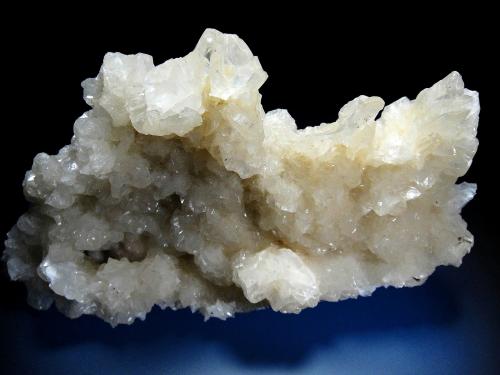 Yeso<br />Concesión Minerama II, Urbanización Puente Tablas, Jaén ciudad, Jaén, Comarca Metropolitana de Jaén, Andalucía, España<br />16 x 10 cm.<br /> (Autor: Antonio P. López)