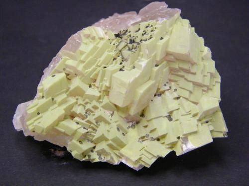 Calcite<br />Tsumeb Mine, Tsumeb, Otjikoto Region, Namibia<br />68mm x 49mm x 85mm<br /> (Author: Heimo Hellwig)