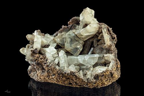 Baryte<br />Dufton Fell Mine, Dufton, Eden District, former Cumberland, Cumbria, England / United Kingdom<br />11,9 x 8,5 x 8,3 cm<br /> (Author: Niels Brouwer)