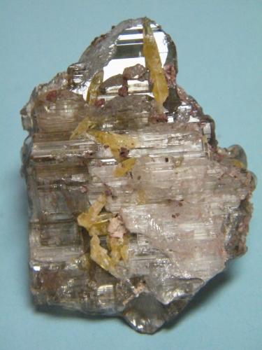 Cerussite and Mimetite<br />Tsumeb Mine, Tsumeb, Otjikoto Region, Namibia<br />38mm x 54mm x 17mm<br /> (Author: Heimo Hellwig)
