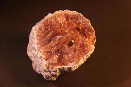 Quartz with Hematite inclusions<br />Argentina<br />47mm x 64mm x 36mm<br /> (Author: franjungle)
