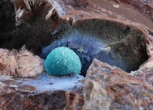 Chrysocolla with Quartz<br />Mount Kahovan, Moalleman, Qohab-e Rastaq, Amirabad District, Damghan, Torud Region, Semnan Province, Iran<br />1 cm<br /> (Author: Arash Ghafari)