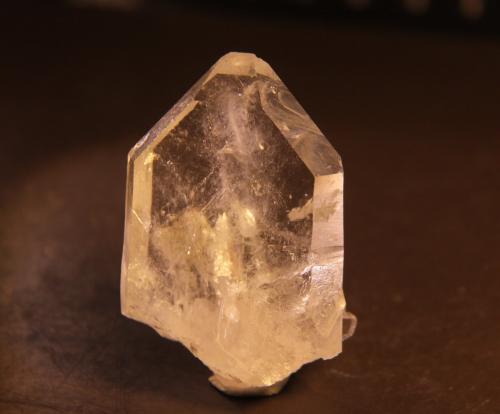 Quartz<br />Muzo (distrito minero), Cinturón Esmeraldífero Occidental, Departamento Boyacá, Colombia<br />38mm x 57mm x 17mm<br /> (Author: franjungle)