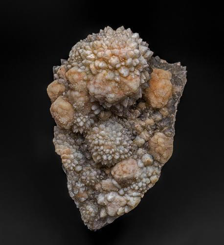 Quartz and Quartz after Fluorite<br />Mount Gee, Arkaroola Wilderness Sanctuary, Northern Flinders Ranges, Flinders Ranges, South Australia, Australia<br />10.2 x 6.4 cm<br /> (Author: am mizunaka)